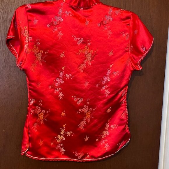 Red Traditional Chinese Women's Short Sleeve Blouse Mandarin Collar - Picture 4 of 6